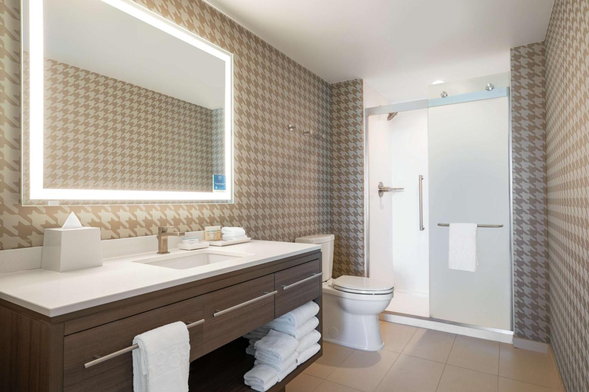 Home2 Suites By Hilton Woodland Hills Los Ángeles Exterior foto