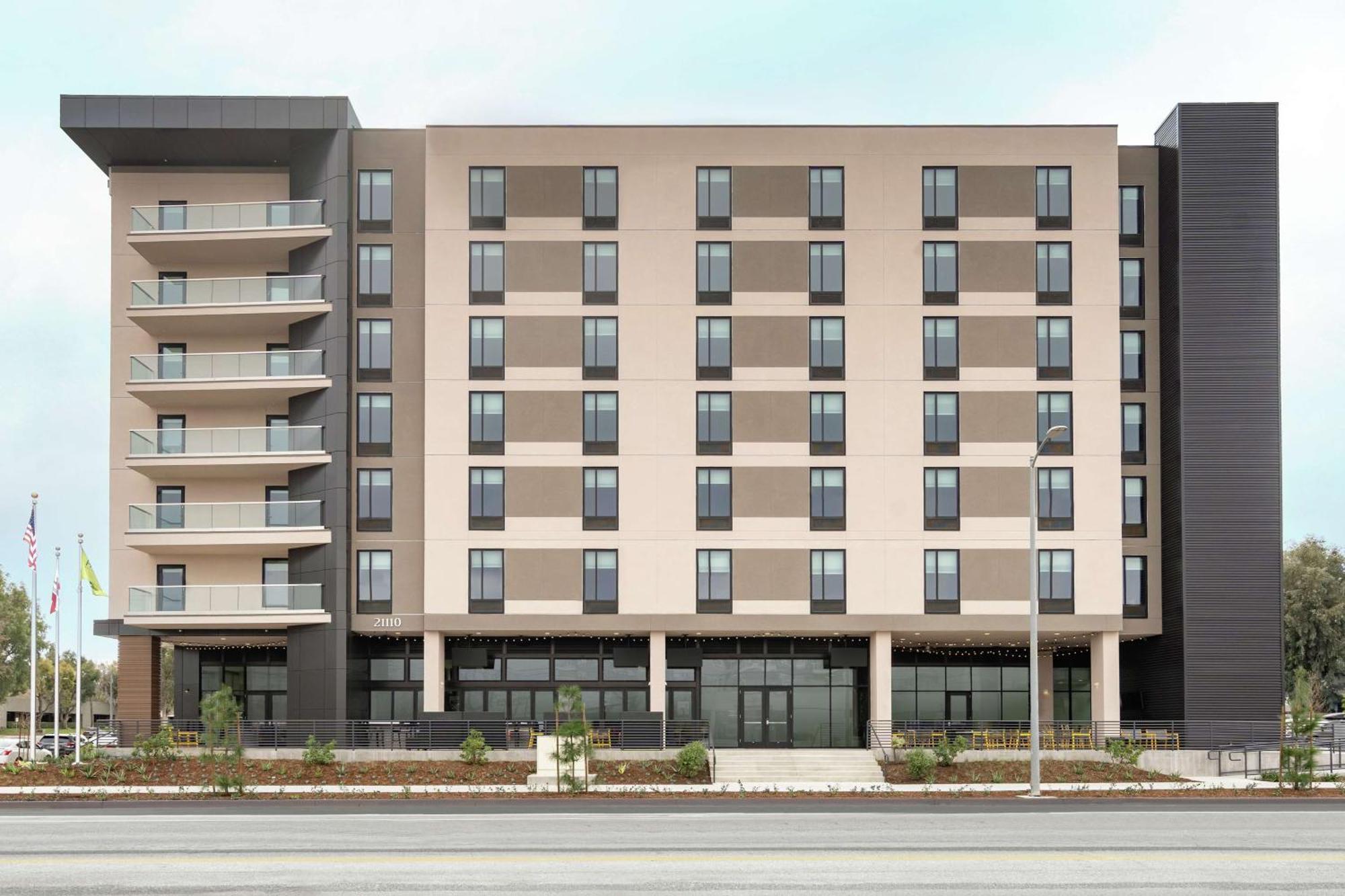Home2 Suites By Hilton Woodland Hills Los Ángeles Exterior foto