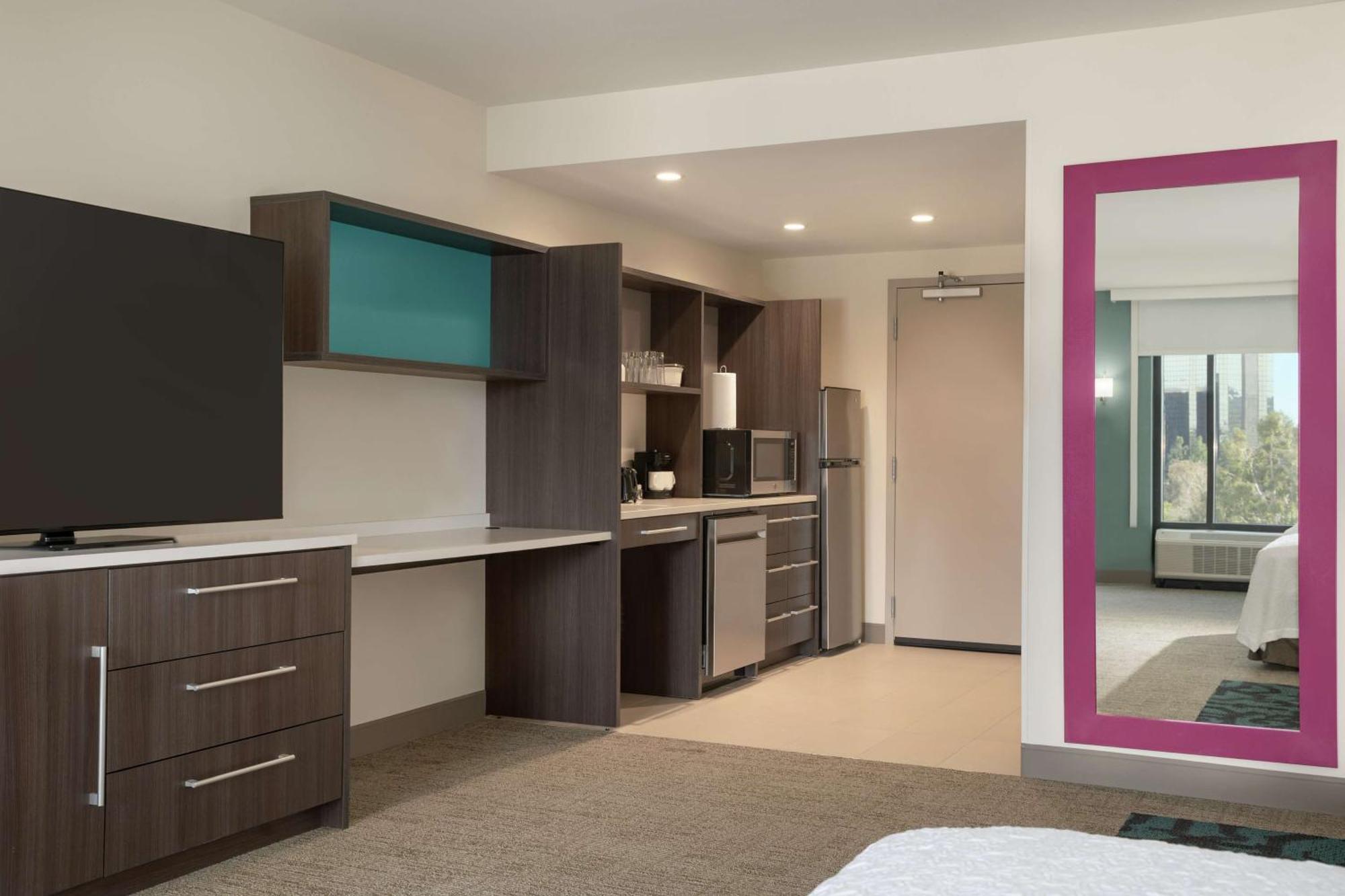 Home2 Suites By Hilton Woodland Hills Los Ángeles Exterior foto